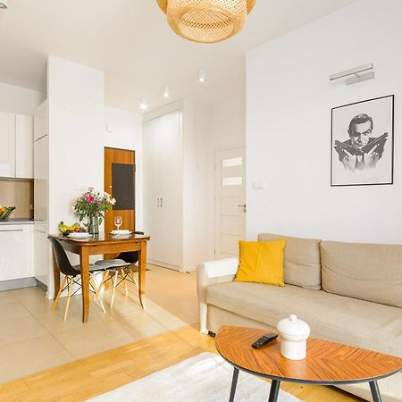 P&O Serviced Apartments Rydygiera Warschau Exterior foto